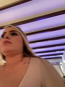 Snapshot of natashasweet chatting on 01/20/25, 07:25 natashasweet online show from 01/20/25, 07:25