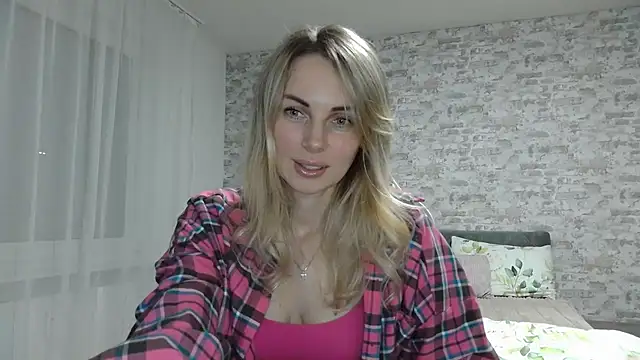 Snapshot of AlissonBia chatting on 04/20/26, 09:27 AlissonBia online show from 04/20/26, 09:27