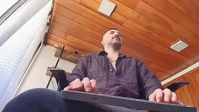 ADONIS ART01 online show from 02/14/26, 05:43