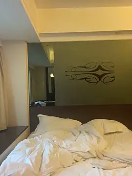 cokezero1668 online show from 02/17/25, 11:42