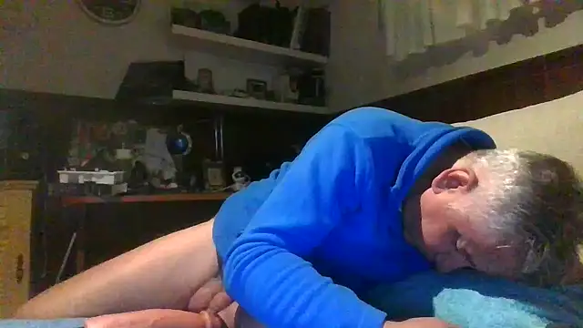 Snapshot of fransexdol chatting on 01/02/25, 01:06 fransexdol online show from 01/02/25, 01:06