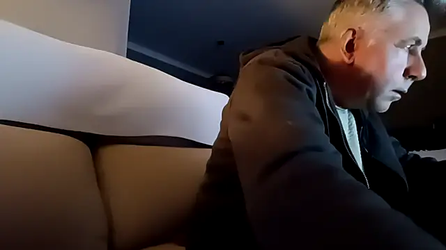 Snapshot of fransexdol chatting on 03/09/25, 10:08 fransexdol online show from 03/09/25, 10:08