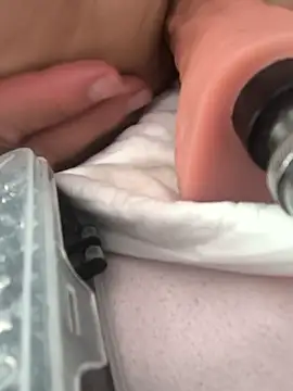 Snapshot of fransexdol chatting on 04/10/26, 01:49 fransexdol online show from 04/10/26, 01:49