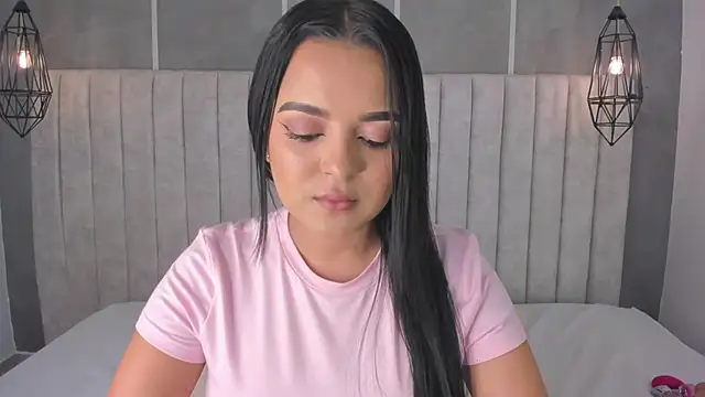 lea gray online show from 02/18/25, 07:09