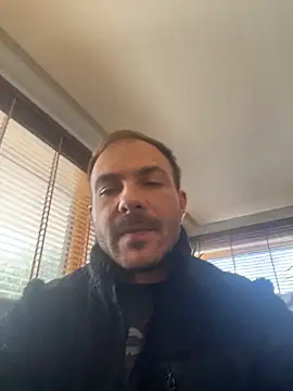 Snapshot of Adventurehotman chatting on 10/24/25, 12:01 Adventurehotman online show from 10/24/25, 12:01