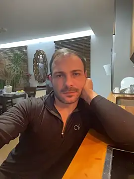 Adventurehotman online show from 01/10/26, 04:09