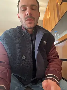 Adventurehotman online show from 01/14/26, 12:44