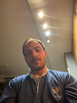 Adventurehotman online show from 02/10/26, 01:53