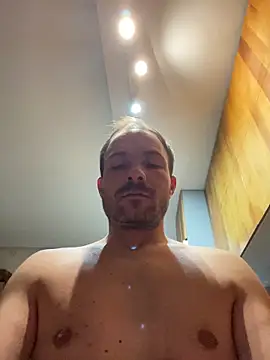 Adventurehotman online show from 05/05/26, 10:07