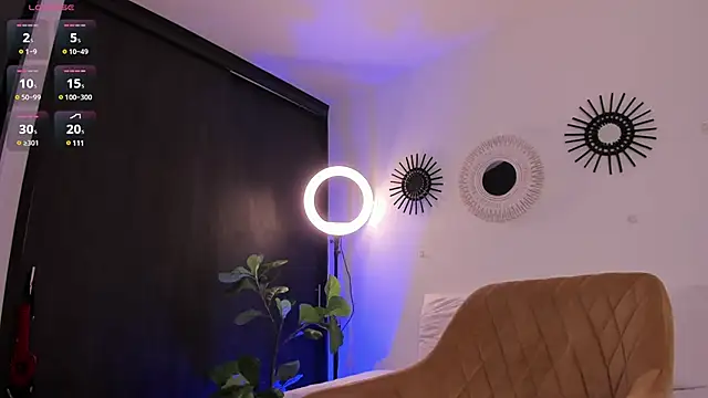 SexyCharlize08 online show from 12/03/24, 12:57