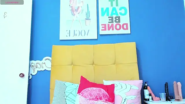 SofiaSexy  online show from 02/03/25, 08:13