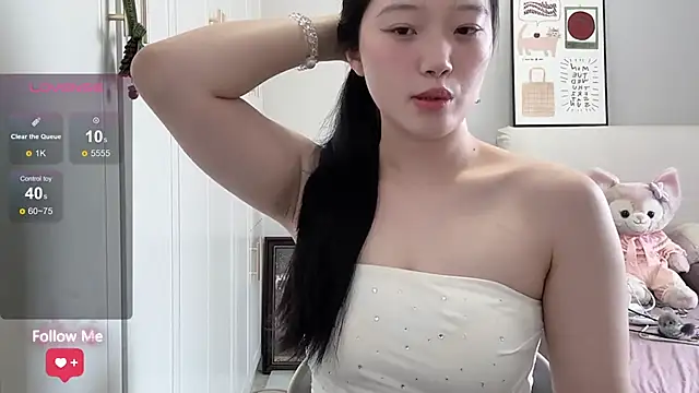 Snapshot of rose-u chatting on 07/21/26, 12:46 rose-u online show from 07/21/26, 12:46