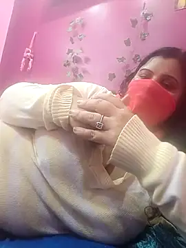 RESHMA 21 online show from 10/31/25, 07:26