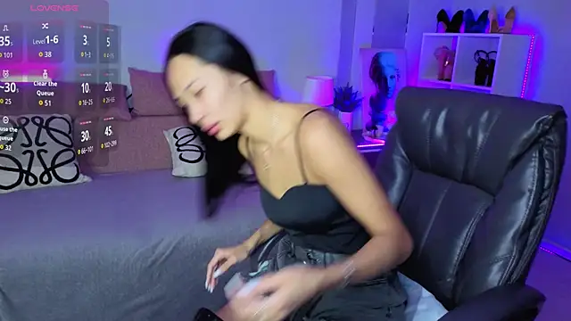  MIURA  online show from 12/02/25, 01:00