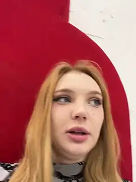 Snapshot of AmmyHot chatting on 02/24/25, 03:33 AmmyHot online show from 02/24/25, 03:33