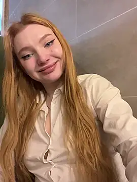 Snapshot of AmmyHot chatting on 03/03/25, 07:10 AmmyHot online show from 03/03/25, 07:10