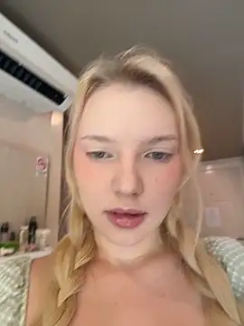 AmmyHot online show from 05/05/26, 03:14