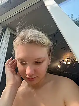 Snapshot of AmmyHot chatting on 06/26/26, 03:11 AmmyHot online show from 06/26/26, 03:11