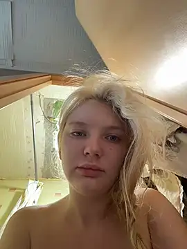 Snapshot of AmmyHot chatting on 07/19/26, 03:10 AmmyHot online show from 07/19/26, 03:10