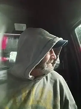 Hotbodyscottie online show from 12/20/25, 09:16