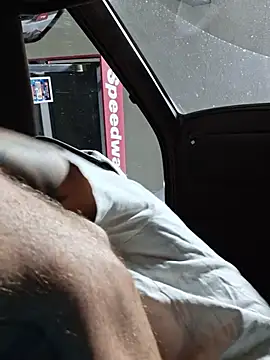 Hotbodyscottie online show from 07/15/26, 09:14