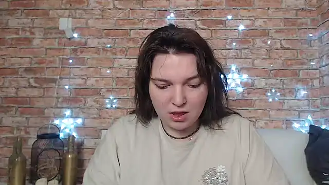 Amelia Kiss  online show from 02/08/25, 12:38