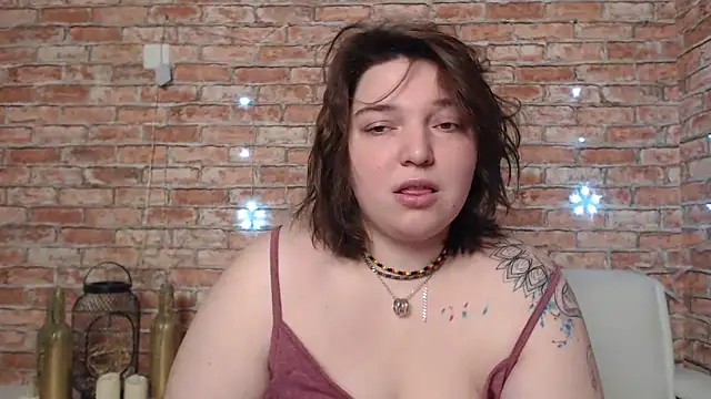 Amelia Kiss  online show from 03/03/25, 12:48