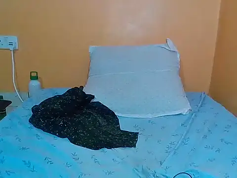 Prettyblackgal online show from 09/29/25, 03:50