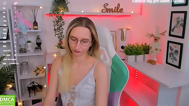  Ri na  online show from 02/20/25, 12:36