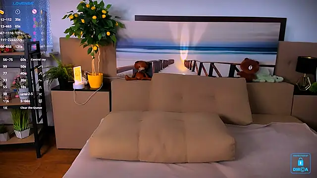  Ri na  online show from 10/24/25, 05:15