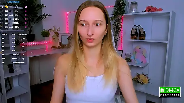  Ri na  online show from 11/18/25, 06:29