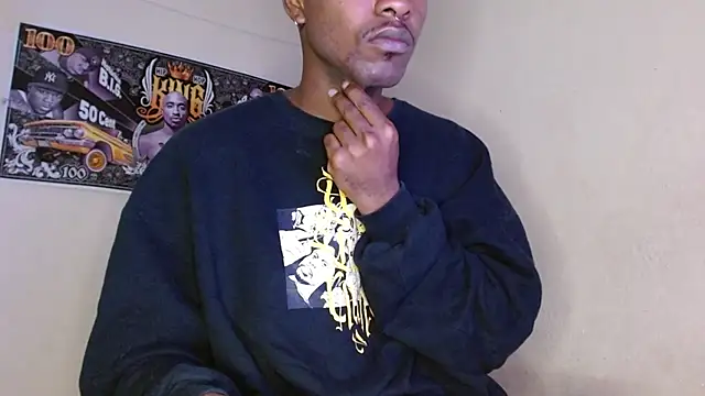 Snapshot of king__Black chatting on 10/12/25, 12:15 king Black online show from 10/12/25, 12:15