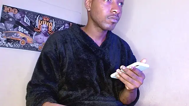 Snapshot of king__Black chatting on 10/21/25, 10:27 king Black online show from 10/21/25, 10:27