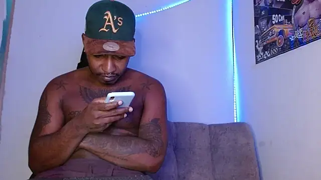 Snapshot of king__Black chatting on 07/19/26, 11:30 king Black online show from 07/19/26, 11:30