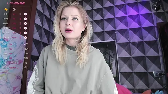 little grinch666 online show from 04/11/26, 07:18