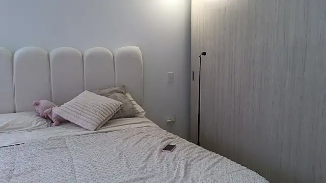 Celeste Tailor  online show from 03/04/26, 08:26