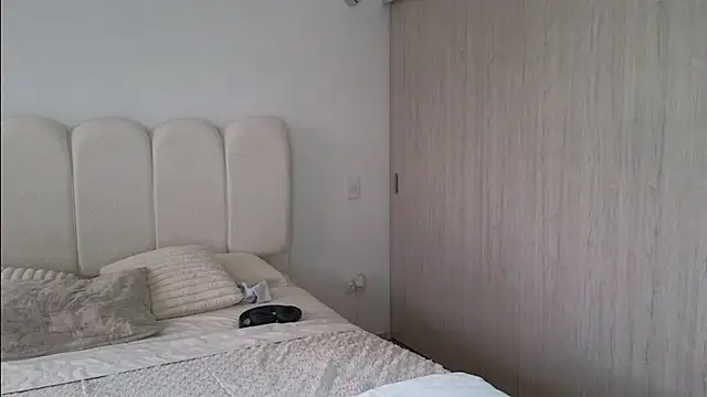 Celeste Tailor  online show from 06/16/26, 08:22