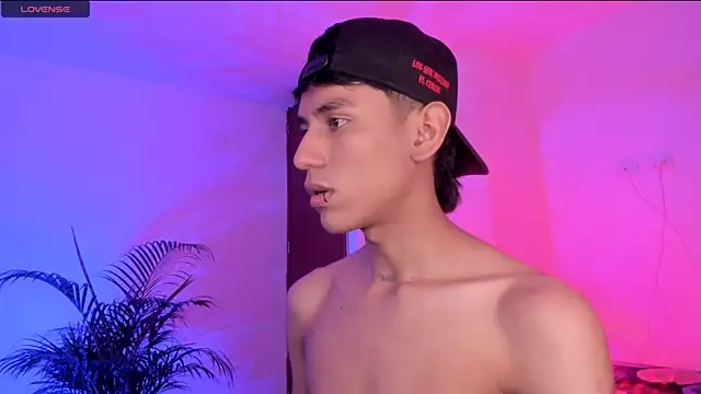 Levin Hikaru online show from 10/02/25, 06:31