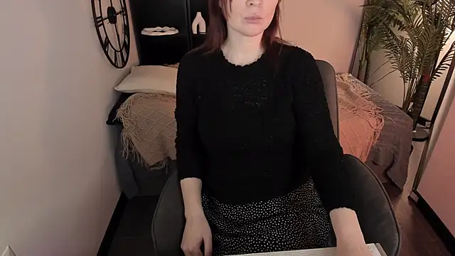 ZoeEast online show from 01/11/26, 05:51