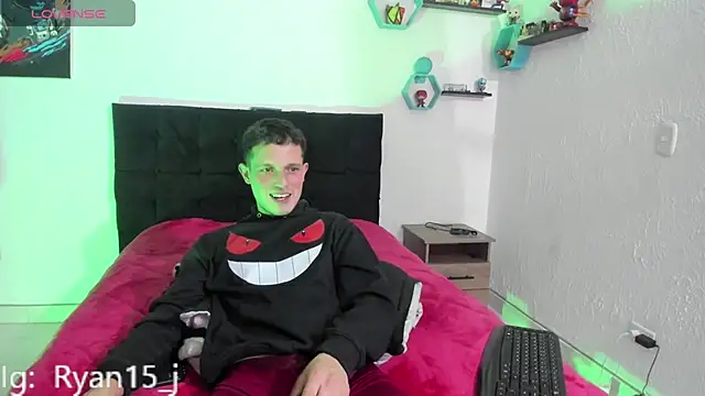 Snapshot of RyanHorseman chatting on 02/13/25, 02:31 RyanHorseman online show from 02/13/25, 02:31