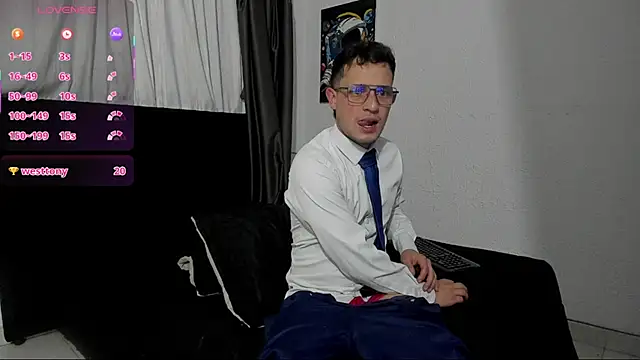 Snapshot of RyanHorseman chatting on 12/03/25, 10:46 RyanHorseman online show from 12/03/25, 10:46