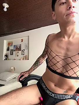 Amahd696 online show from 10/17/25, 02:52