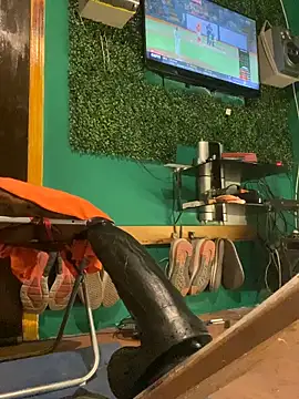 Snapshot of Ricorry@xh chatting on 05/19/26, 04:19 Ricorryxh online show from 05/19/26, 04:19