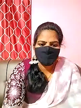 melina214 online show from 01/15/25, 04:43