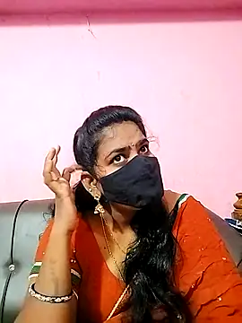 melina214 online show from 10/10/25, 03:38