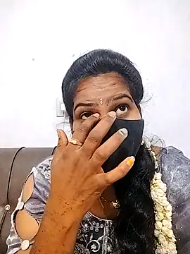 melina214 online show from 03/05/26, 04:19