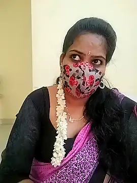 melina214 online show from 04/17/26, 03:09