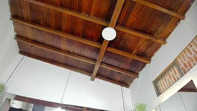 emily-fox online show from 09/23/25, 11:02