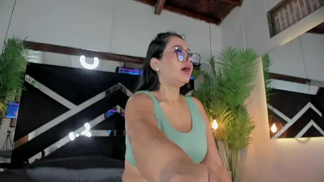 emily-fox online show from 04/14/26, 11:05