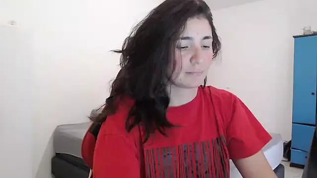 Snapshot of samantha_s69 chatting on 02/01/25, 07:13 samantha s69 online show from 02/01/25, 07:13